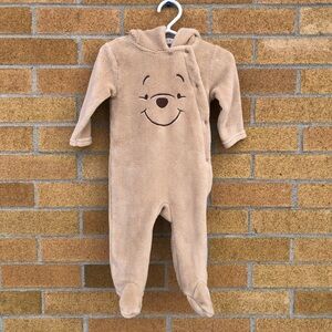 Disney Winnie the Pooh one piece Attached hood with ears Soft fleece tan 6-9m ✨